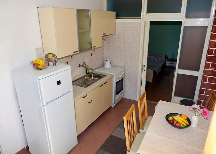 Roza Apartamento Baška Voda