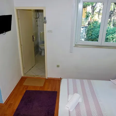 Apartament Roza *